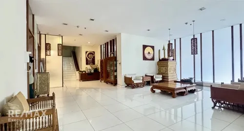expansive-1200sqm-duplex-penthouse-for-rent-at-200k-or-pet-friendly-in-sukhumvit-49-920071001-16474
