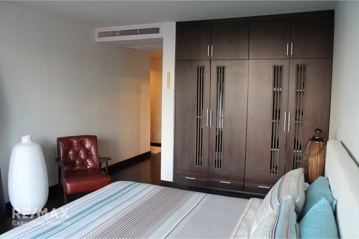 Rent 50K | Large 120sqm 2BR | Prime Sathorn Core | Dog-Friendly 7