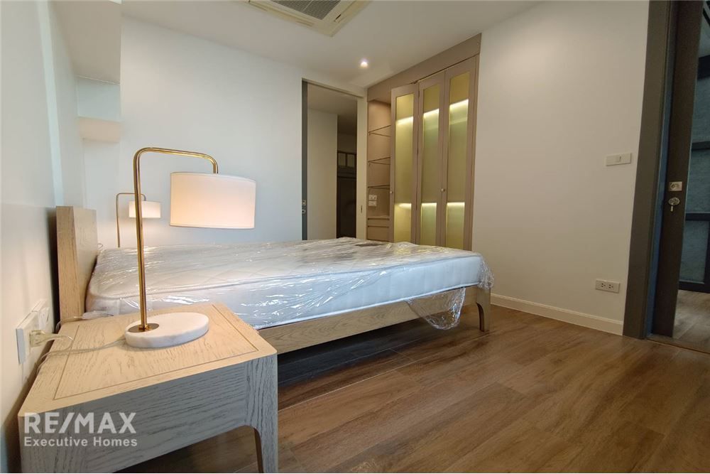 Rent 90K | Grand 143sqm 2BR | The Lake Sukhumvit 16 | Asoke BTS/MRT 11
