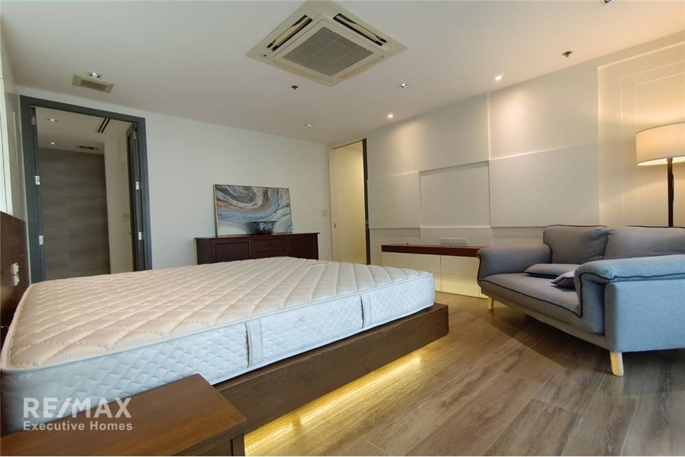 Rent 90K | Grand 143sqm 2BR | The Lake Sukhumvit 16 | Asoke BTS/MRT 13