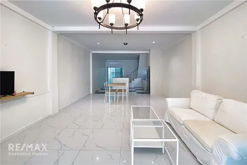modern-3-bedroom-townhouse-for-sale-in-sukhumvit-65-920071001-16570