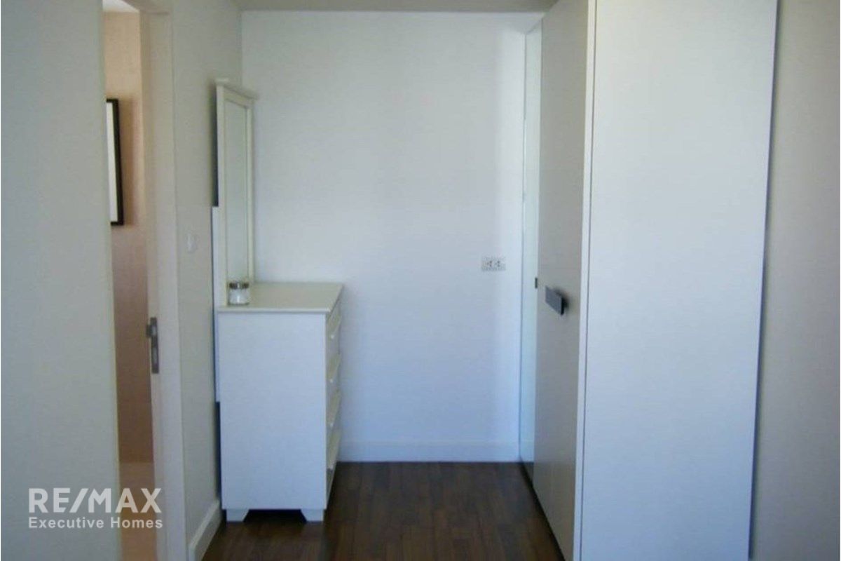 Rent 40K | High-Floor 70sqm 2BR | The Clover Thonglor 6