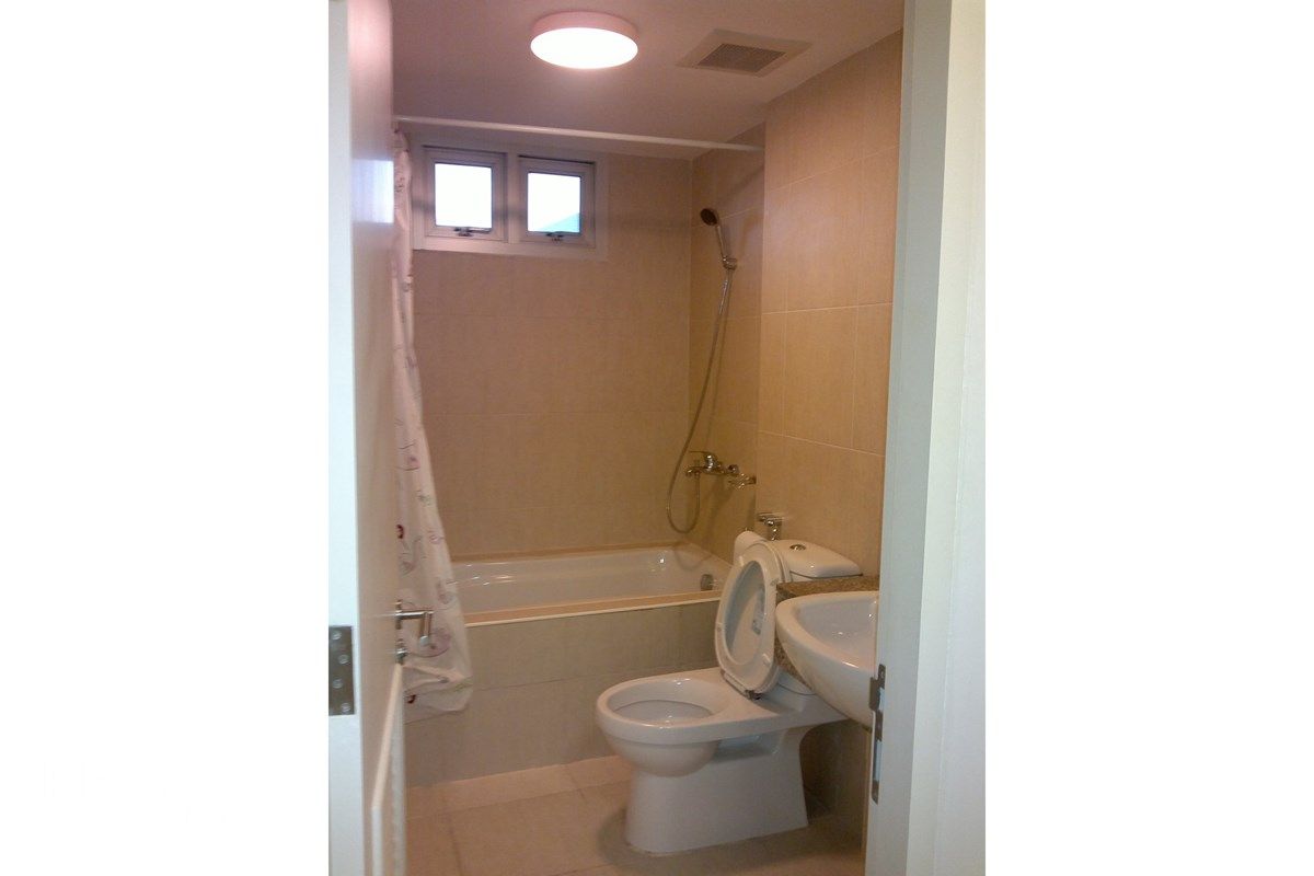 Rent 40K | High-Floor 70sqm 2BR | The Clover Thonglor 8