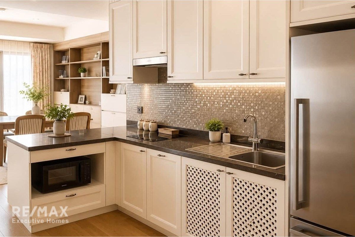 Spacious 3BR Whole Floor Condo for Rent in Thonglor - 160sqm with Wifi Included 3