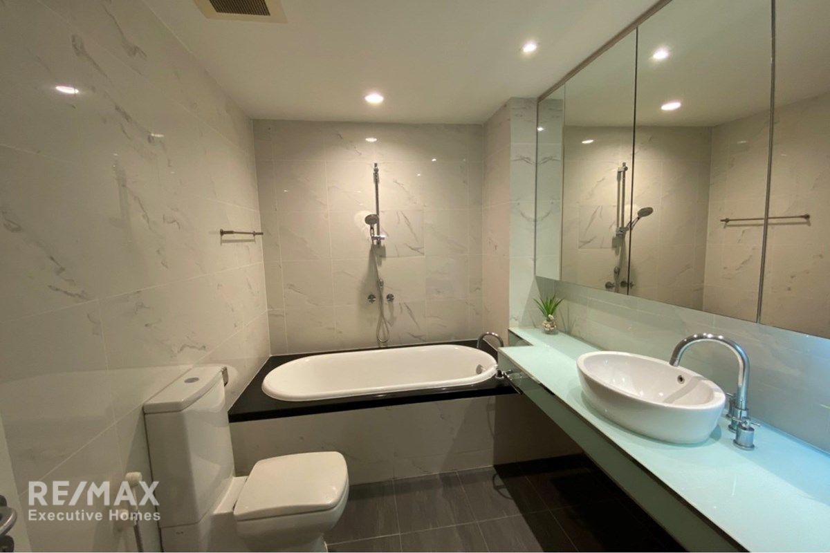 Eigentumswohnung mit 2 Schlafzimmern zur Miete im The Legend Saladaeng - 111 m², 8. Etage, 9 Gehminuten zur MRT Si Lom. 7