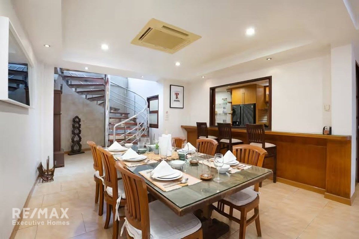 4BR Townhouse for Sale in Phrom Phong, Sukhumvit 39 - 440sqm with High Yield Potential 6