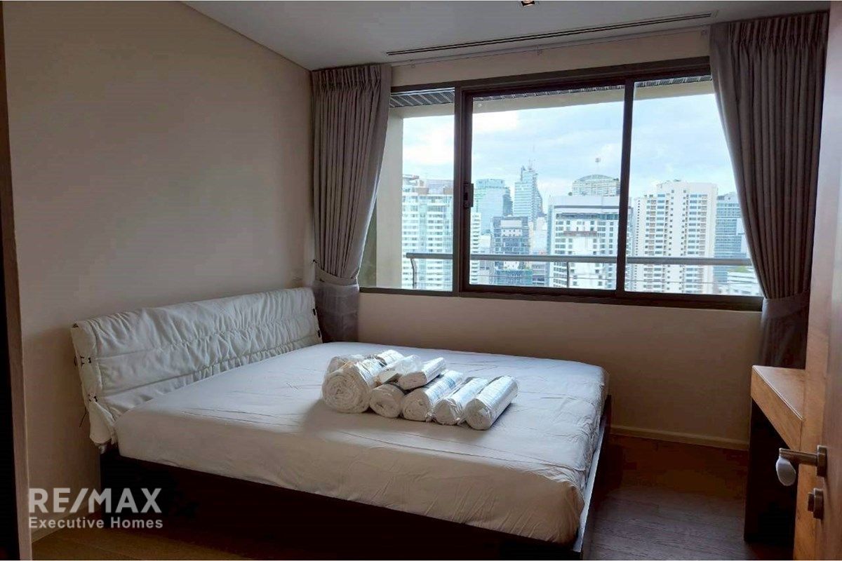 Spacious 143sqm 2.5BR Condo for Rent at The Lakes Asoke - Just 5 Mins Walk to BTS Asok 4