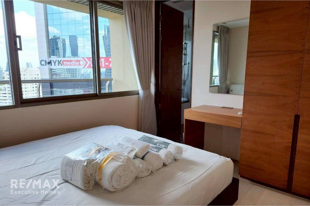 Spacious 143sqm 2.5BR Condo for Rent at The Lakes Asoke - Just 5 Mins Walk to BTS Asok 5