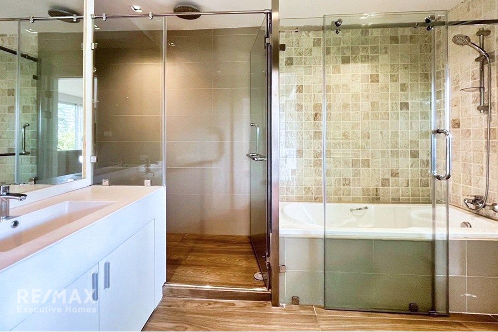 Seltenes 600 m² Penthouse mit 300 m² Terrasse im Loop zu vermieten - Haustierfreundlich. 9
