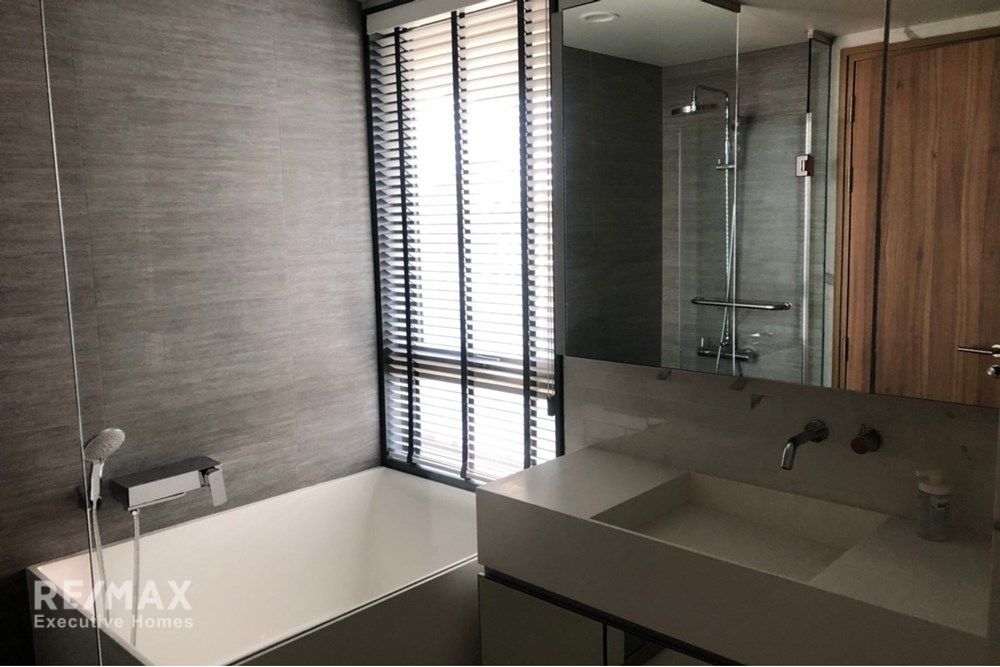 Brand New 116sqm 2.5BR Condo with Private Lift Near MRT Sukhumvit - 14 Mins Walk 12