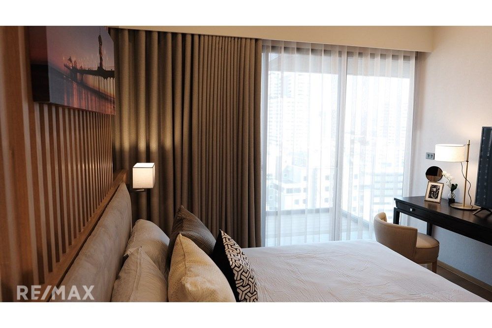 Brand New 116sqm 2.5BR Condo with Private Lift Near MRT Sukhumvit - 14 Mins Walk 9