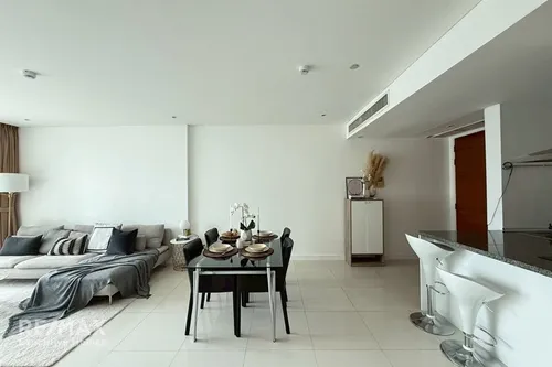 premium-2br-condo-at-fullerton-sukhumvit-96sqm-7-mins-walk-to-bts-ekkamai-920071001-19050