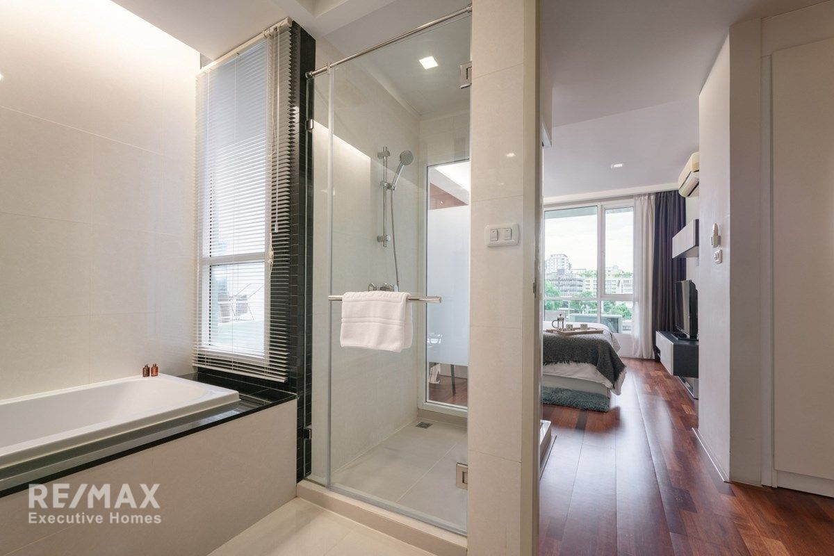 Modern 2BR Condo for Rent | 67sqm | Beverly 33 by Aspira | 9 Mins Walk to BTS Phrom Phong 7