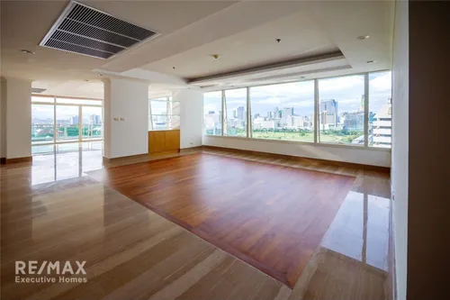 modern-condo-at-baan-ratchadamri-500m-to-bts-ratchadamri-920071001-19459