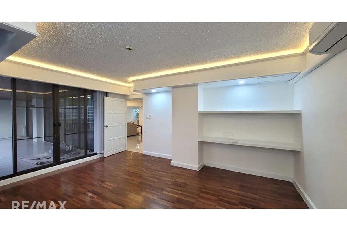 Spacious 31BR Family Suite Condo for Rent in Langsuan CBD - 280sqm at 145K 9
