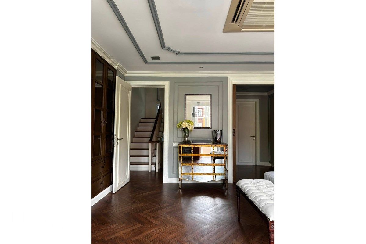 250m² 4-Schlafzimmer Eckreihenhaus zu vermieten für 125.000 neben BKK Prep in Sansiri. 5