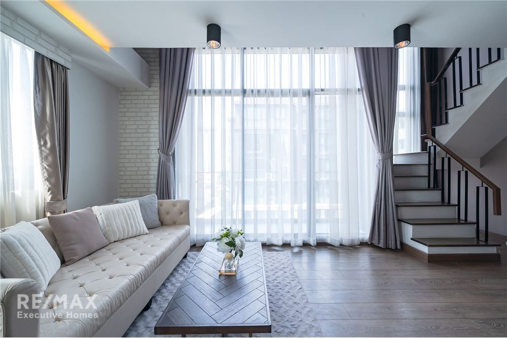 For Sale: Triplex 3-Bedroom Condo Steps from BTS Bangchak 16