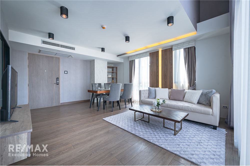 For Sale: Triplex 3-Bedroom Condo Steps from BTS Bangchak 6