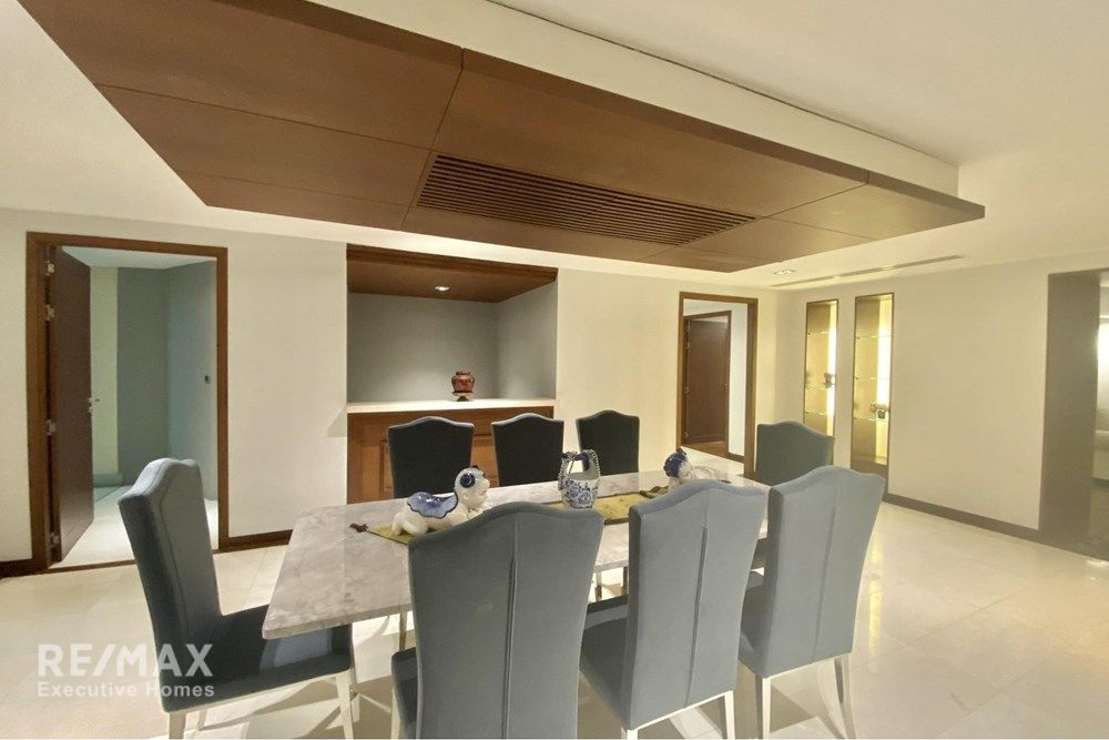 Spacious 3BR Condo for Rent at Kallista Mansion - 130K, 315sqm, 13 Min Walk to MRT Phetchaburi 4
