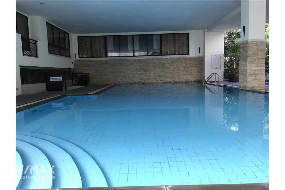 Pet-Friendly Condo for Rent near BTS Phrom Phong - Sukhumvit 39, 17-Minute Walk 16