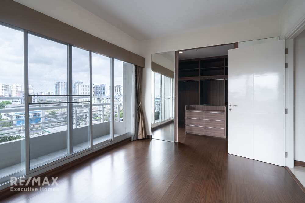 曼谷蓝沙利岔路口站Four Wings Residence公寓137平方米3室3卫出售 25