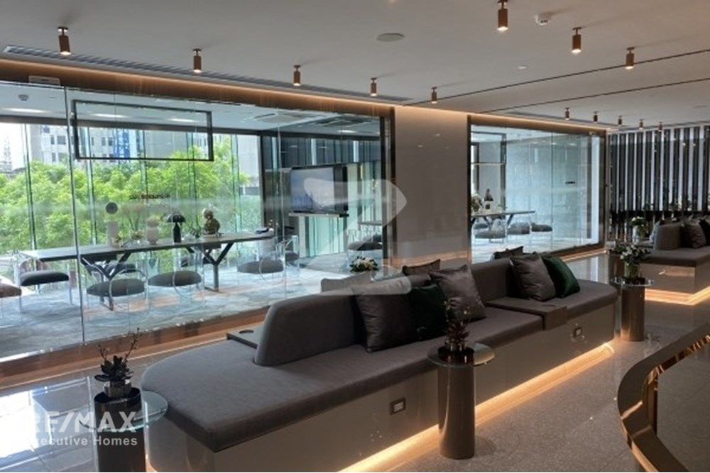 Eigentumswohnung in hoher Etage im Life Asoke Rama 9 mit freier Aussicht - Preisgünstig zu verkaufen! 14