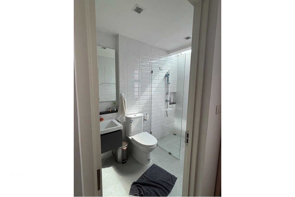 Detached Single Family Home in Casa Grande, Wongwaen 12