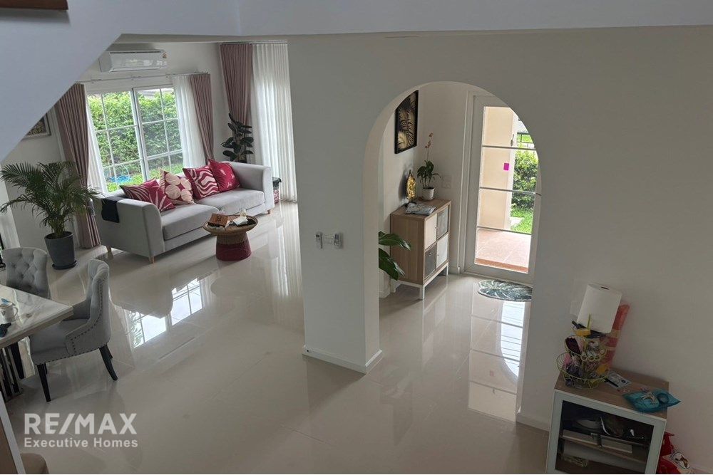 Detached Single Family Home in Casa Grande, Wongwaen 4