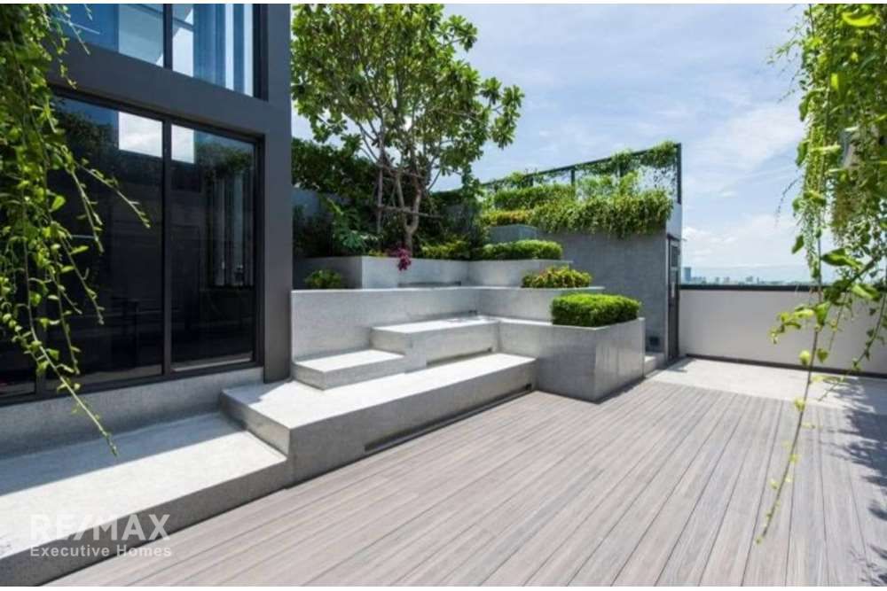 Geräumiges Serviced Apartment mit 2 Schlafzimmern nahe der BTS-Station Bearing. 17