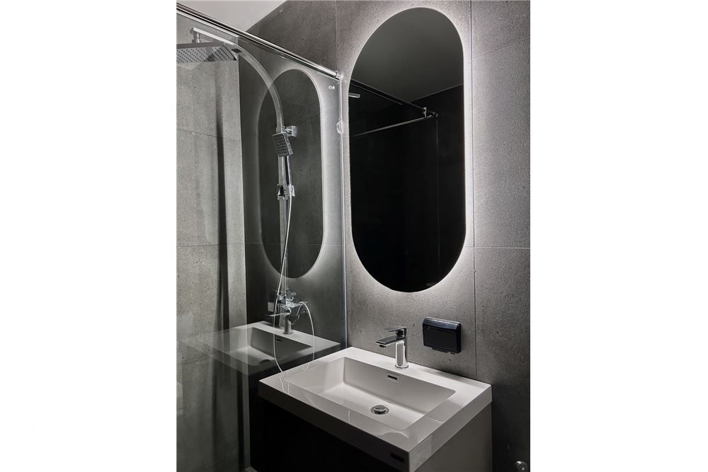 Luxury 2BR Condo with Industrial Design for Rent at Thonglor 20 - 75K, 100sqm 10