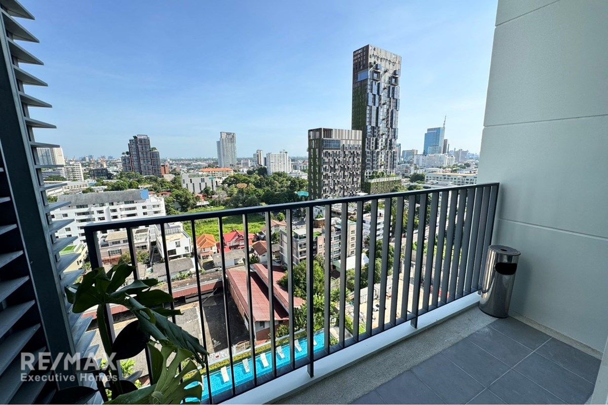 2-Schlafzimmer-Wohnung mit Poolblick zur Miete in Siri Sukhumvit - 3 Gehminuten zur BTS Thong Lo. 14