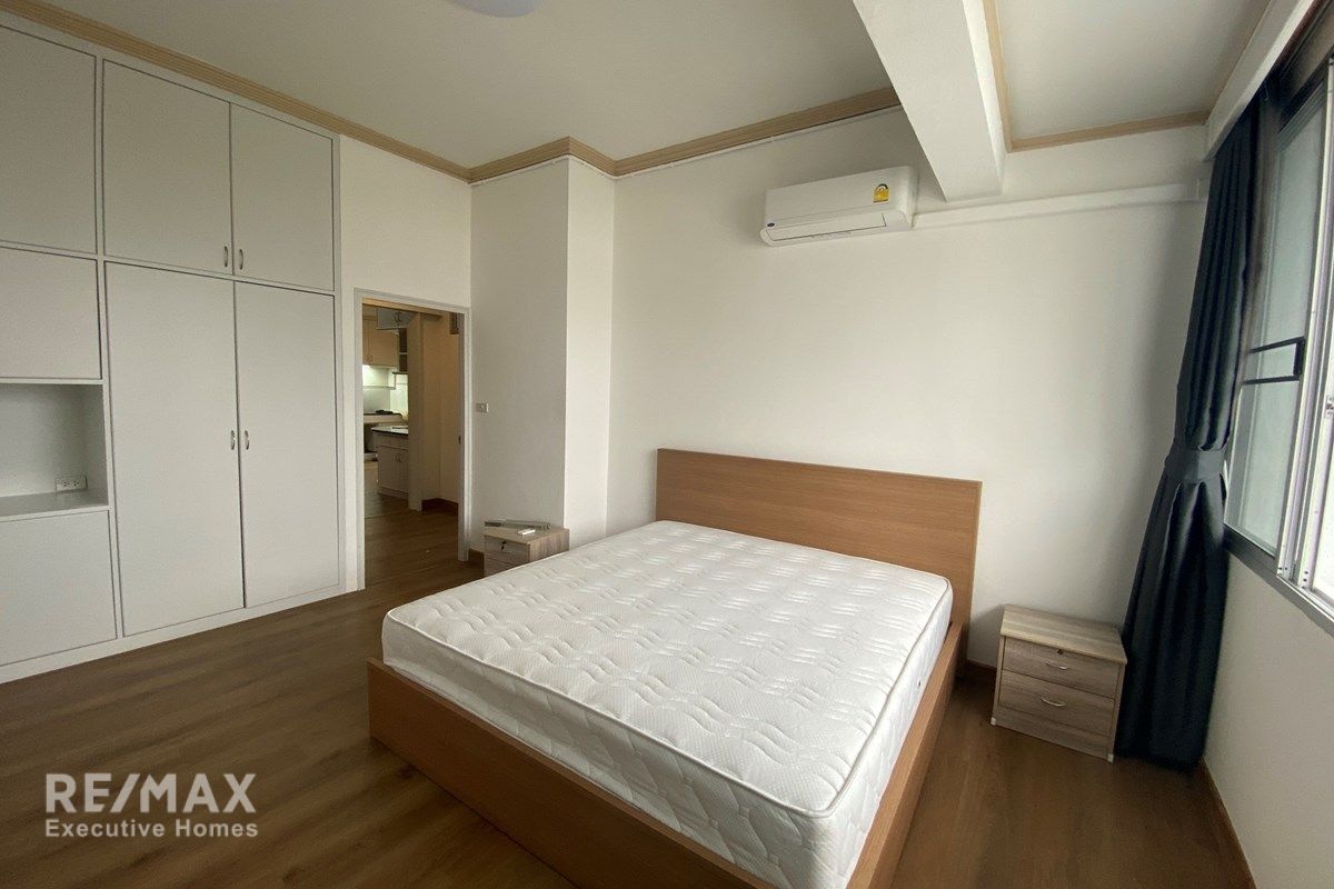 For Rent: Expansive 3-Bedroom Condo in Sukhumvit 55 17