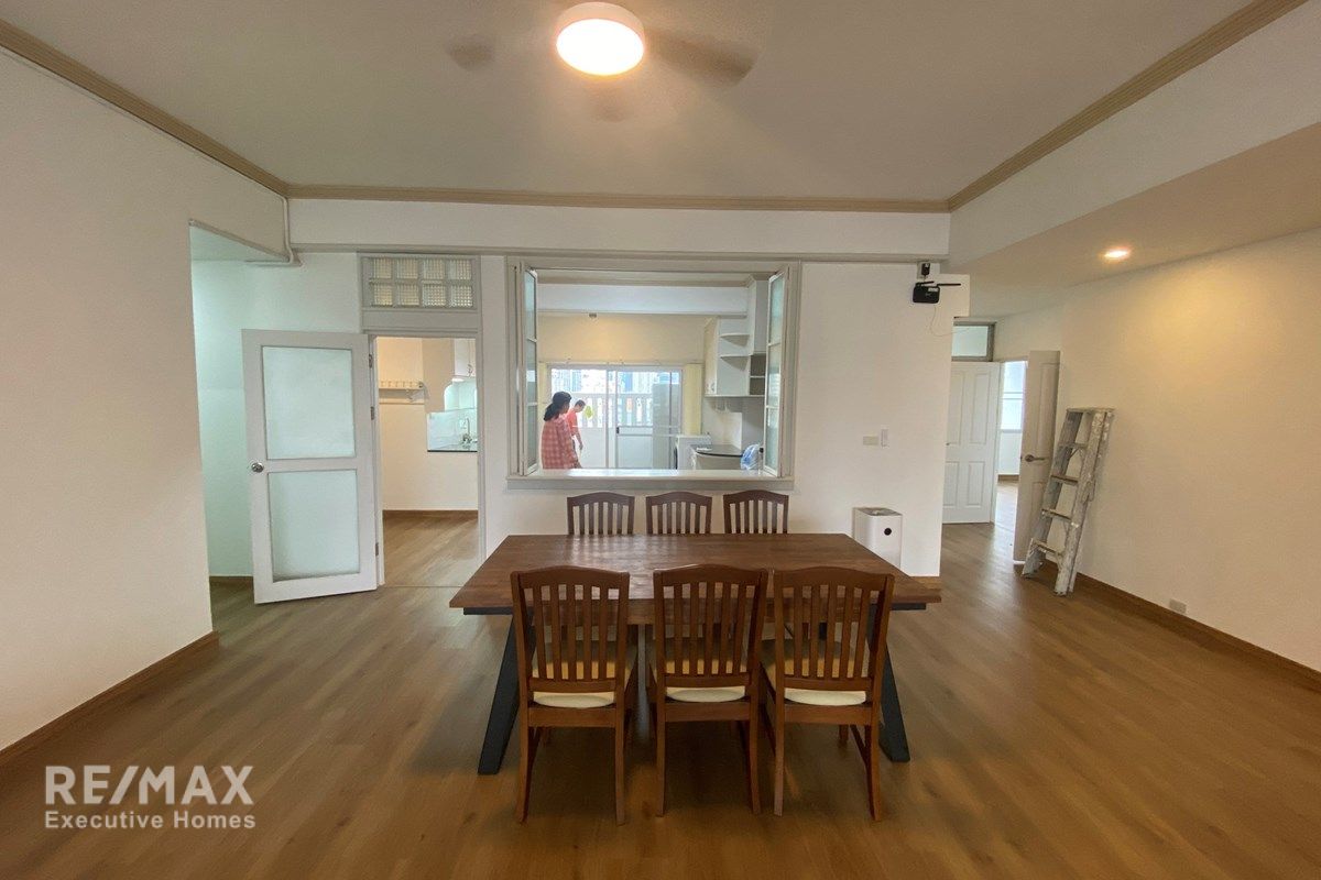 For Rent: Expansive 3-Bedroom Condo in Sukhumvit 55 4