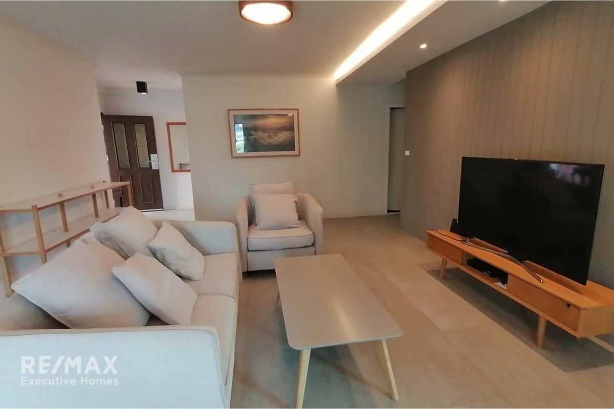 Geräumige 145 m² 2+1 Schlafzimmer Eigentumswohnung in tierfreundlichem Sukhumvit 31 für 70.000 zu vermieten. 1