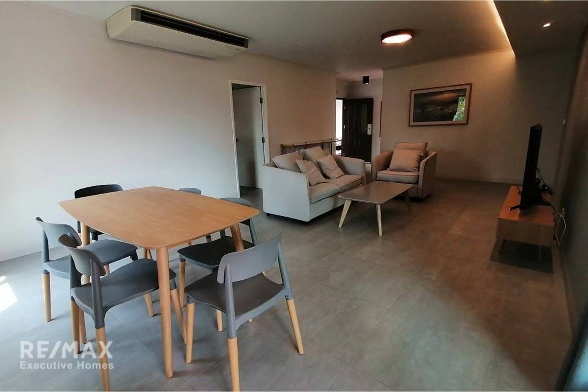 Geräumige 145 m² 2+1 Schlafzimmer Eigentumswohnung in tierfreundlichem Sukhumvit 31 für 70.000 zu vermieten. 2