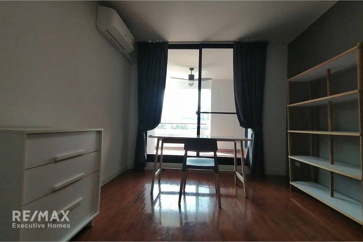 Geräumige 145 m² 2+1 Schlafzimmer Eigentumswohnung in tierfreundlichem Sukhumvit 31 für 70.000 zu vermieten. 4