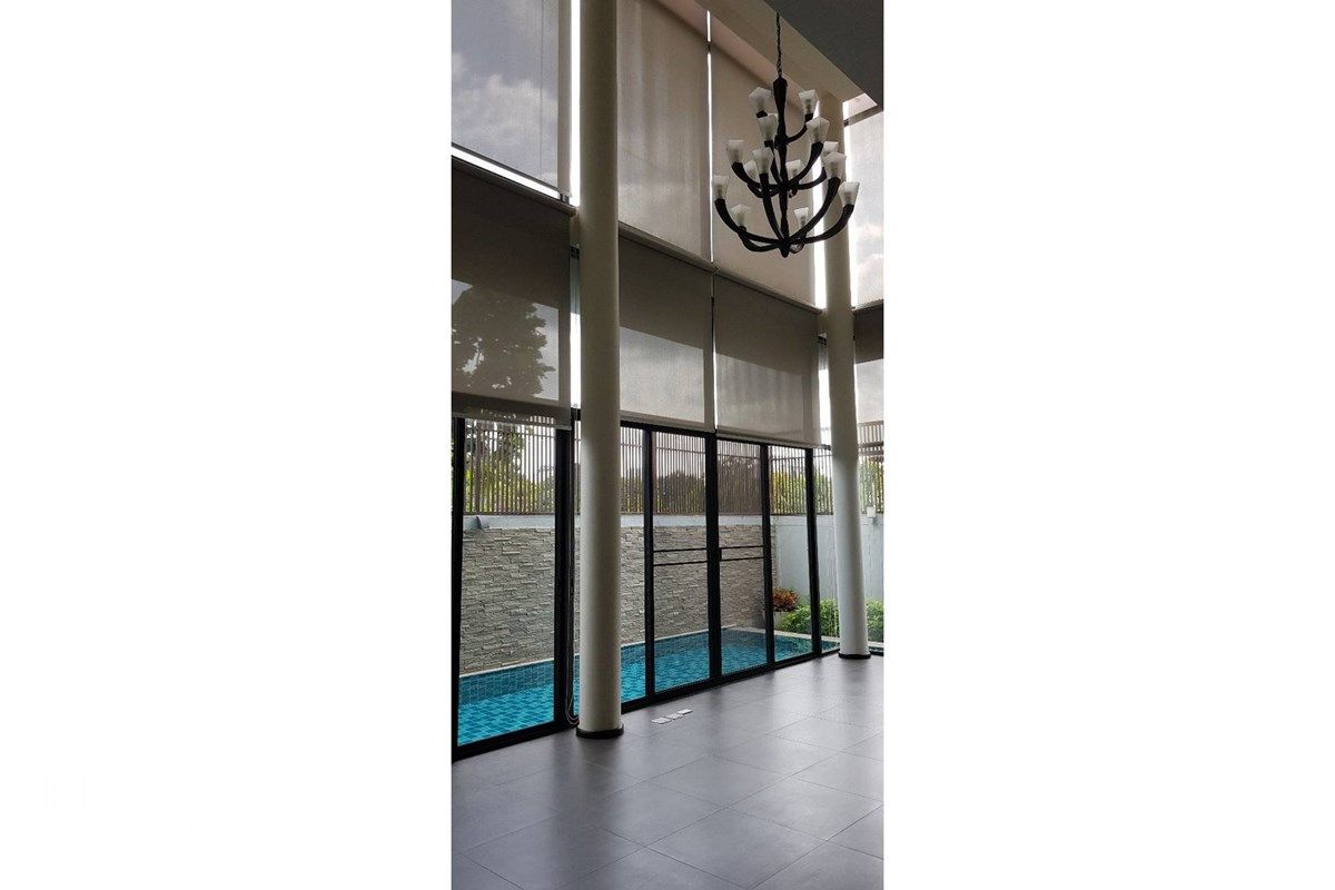 Luxury 3BR 4BA Detached House with Private Pool for Rent in Ekkamai - 400sqm 4