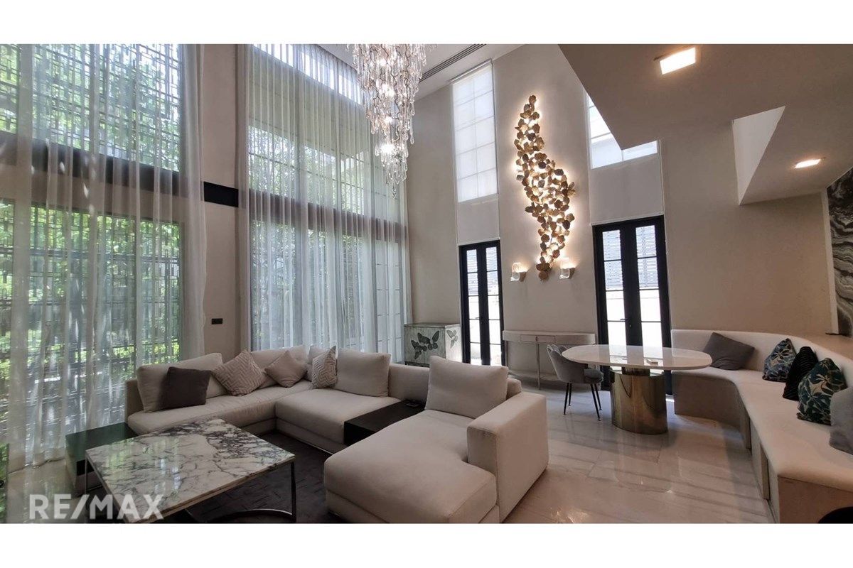 For Sale: 4BR 5BA Townhome with Private Lift in Sukhumvit 31 - 425sqm 1