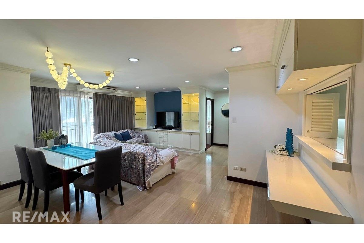 Spacious 3BR Condo with 3 Balconies for Rent near BTS Phrom Phong - 164sqm 3