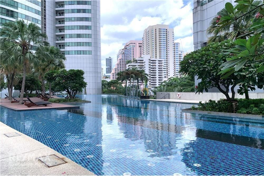 2 Bedroom Lake View Condo for Rent at Millennium Residence - 13 Mins Walk to BTS Asok 15