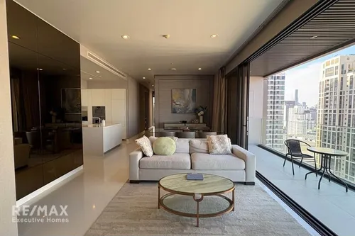 luxury-condo-with-city-views-in-watthana-just-3-mins-walk-to-bts-phrom-phong-920071001-23205