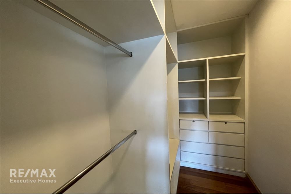 Großzügiges 3-Schlafzimmer-Stadthaus mit Arbeitszimmer in Ekkamai 22 zur Miete (85.000) - Tierfreundlich! 12