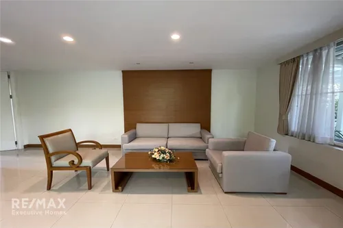 spacious-3brstudy-townhome-in-ekkamai-22-for-rent-at-85k-pet-friendly-920071001-23208