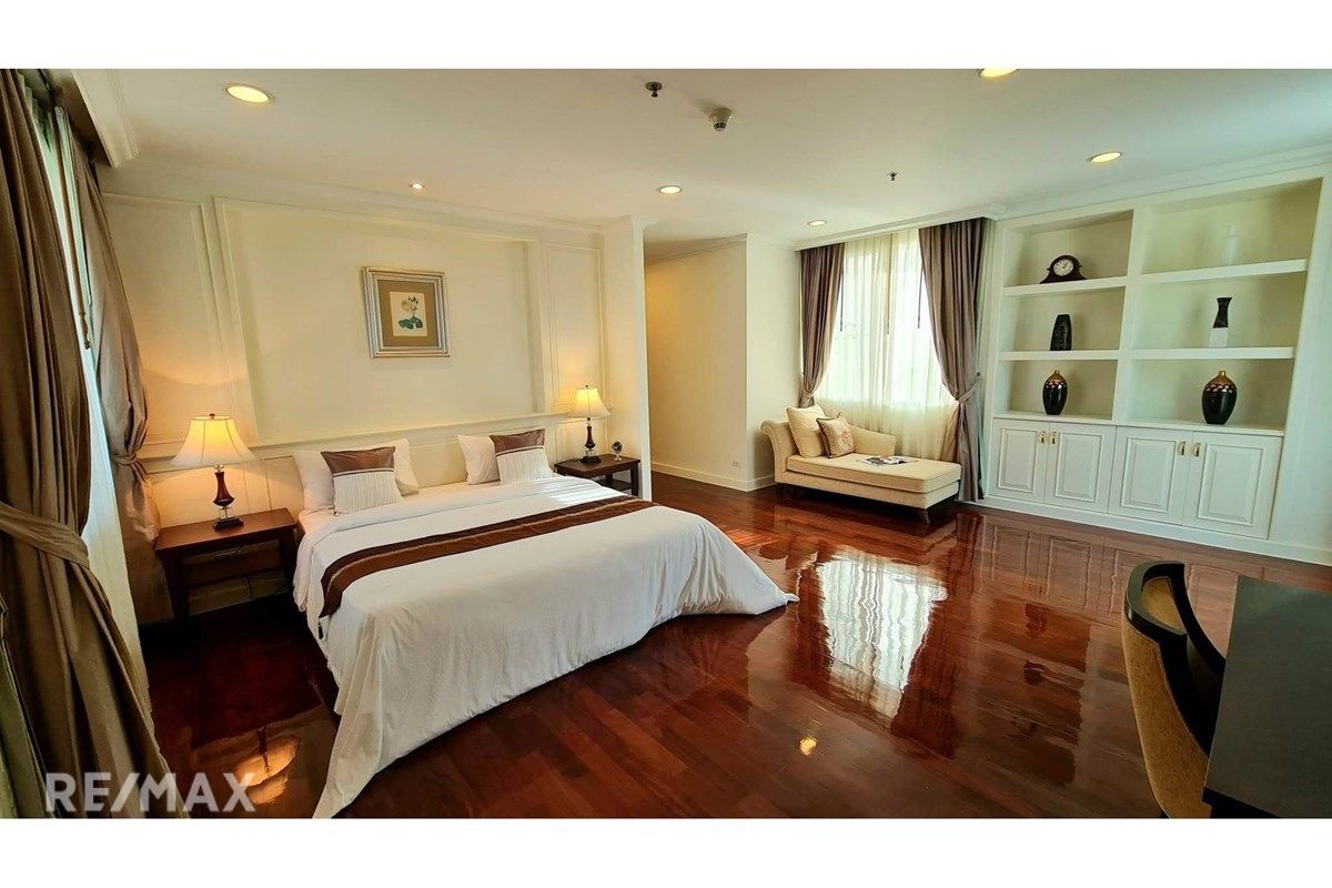 Luxury 4BR 5BA Duplex Penthouse with Private Terrace in Prime Location - 800sqm for 300K 14