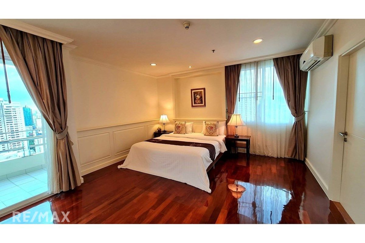 Luxury 4BR 5BA Duplex Penthouse with Private Terrace in Prime Location - 800sqm for 300K 16
