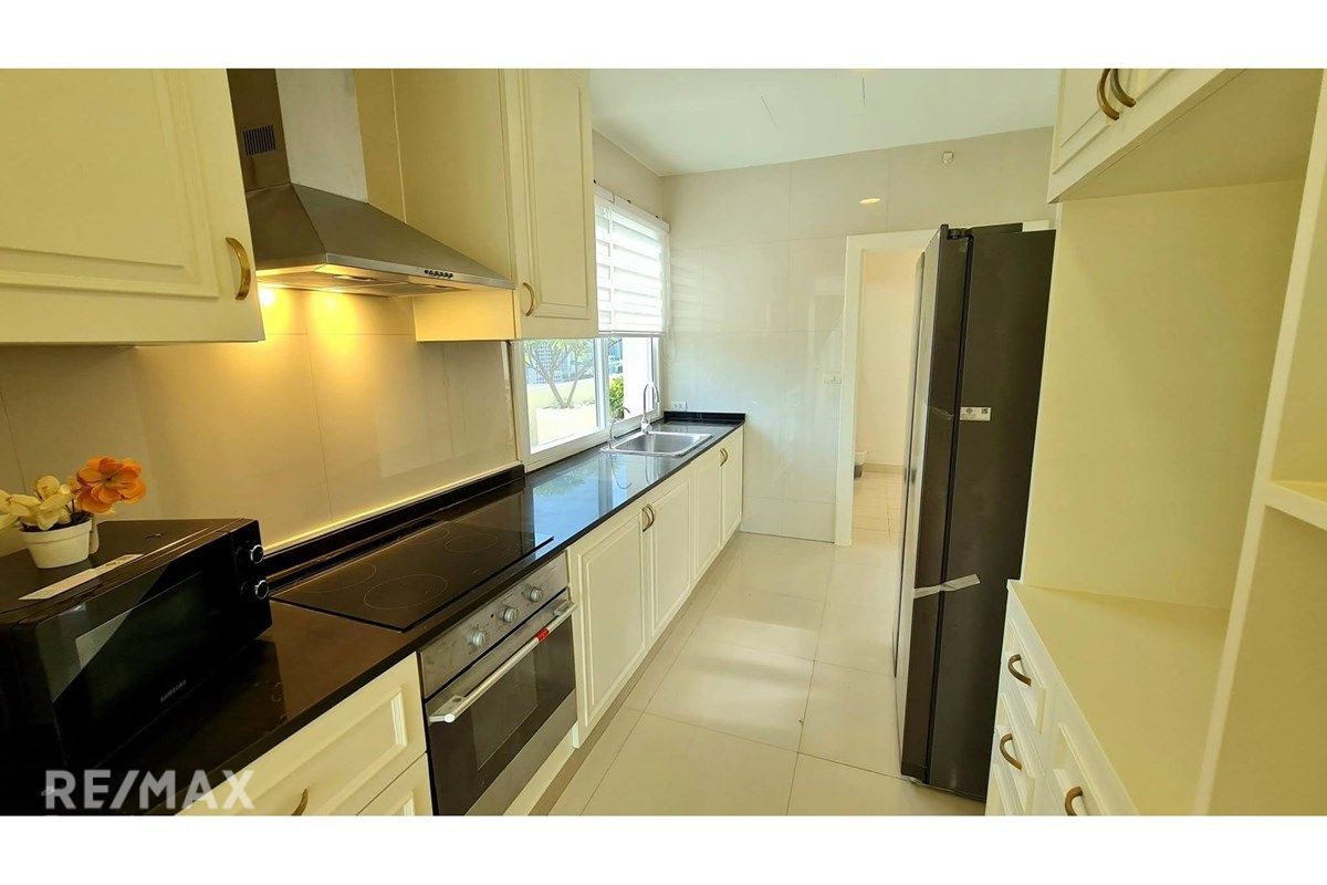 Luxury 4BR 5BA Duplex Penthouse with Private Terrace in Prime Location - 800sqm for 300K 18