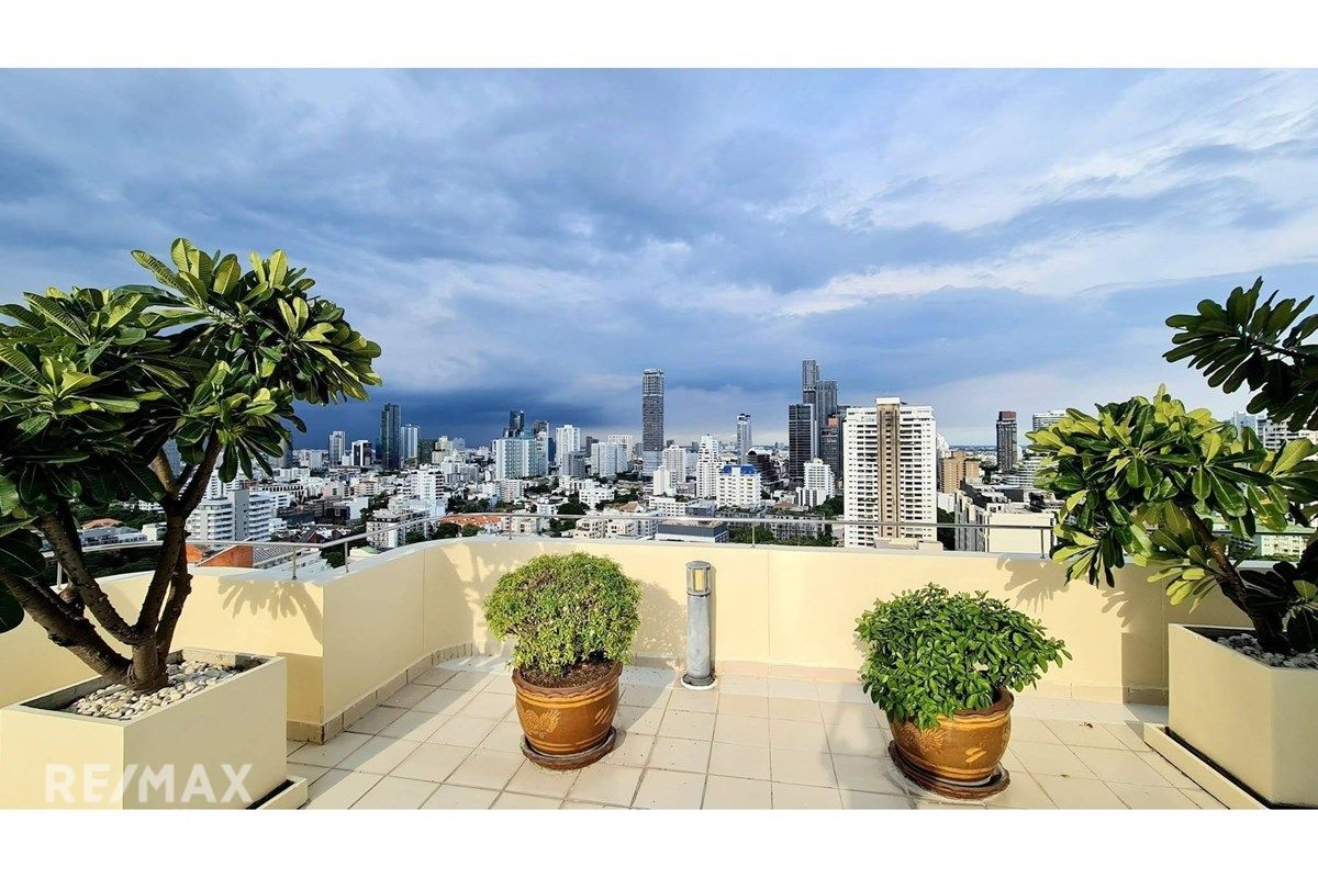 Luxury 4BR 5BA Duplex Penthouse with Private Terrace in Prime Location - 800sqm for 300K 24