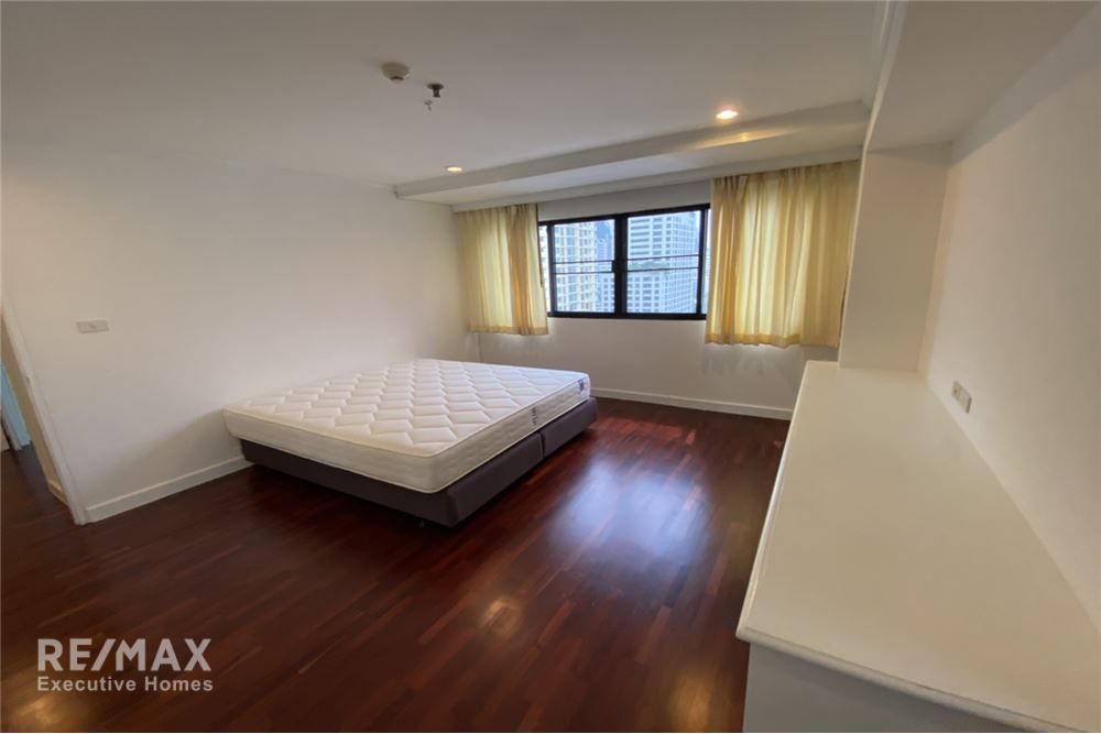 Spacious 2+1BR Condo for Rent at 55K | 205sqm | Pet-Friendly with Free Shuttle to BTS 9