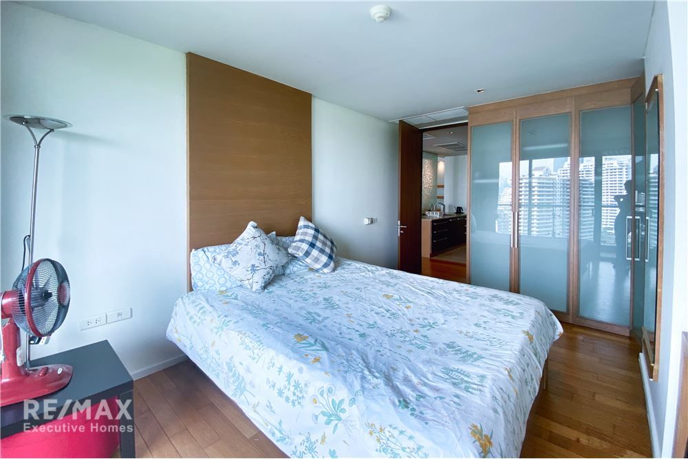 Geräumige 2-Schlafzimmer-Wohnung zur Miete | 110m² | 2 Bäder mit Badewannen | 5 Gehminuten zur BTS Asok | Gegenüber Benjakitti Park 15