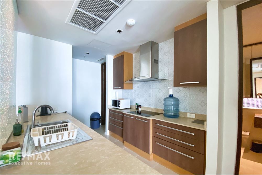 Geräumige 2-Schlafzimmer-Wohnung zur Miete | 110m² | 2 Bäder mit Badewannen | 5 Gehminuten zur BTS Asok | Gegenüber Benjakitti Park 8